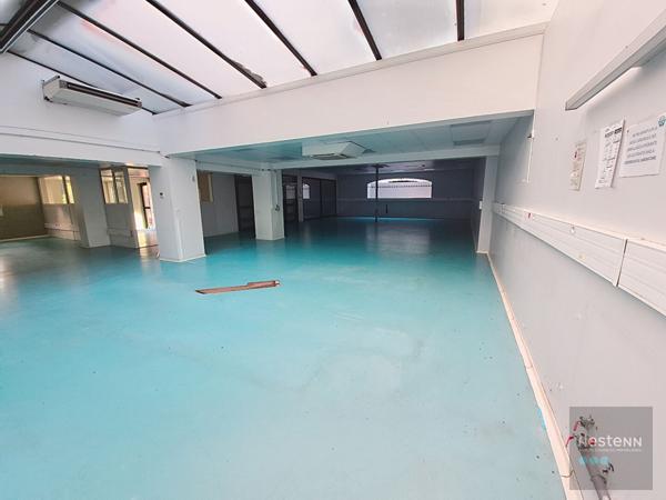 Murs commerciaux à vendre à Sanary sur Mer - Secteur Ste Trinide