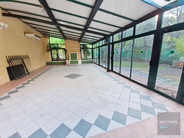 Murs commerciaux à vendre à Sanary sur Mer - Secteur Ste Trinide