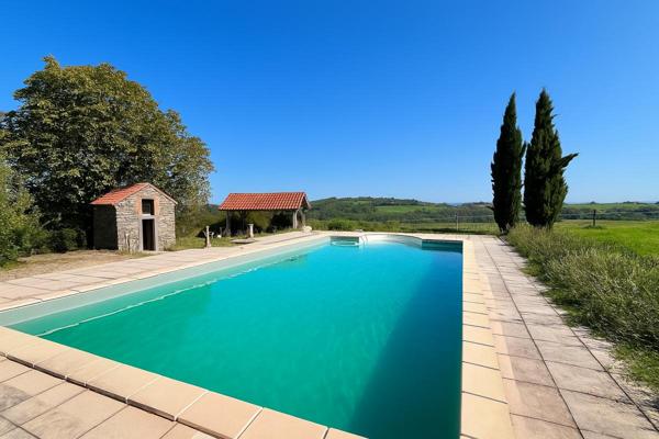 Ancien corps de ferme rénové, 240 m2