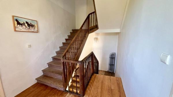 Ancien corps de ferme rénové, 240 m2