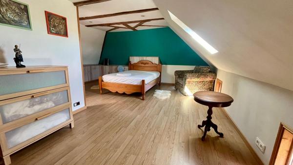 Ancien corps de ferme rénové, 240 m2