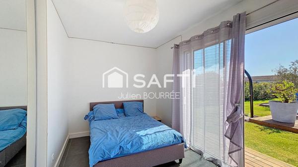 Superbe villa au calme - jardin arboré - piscine