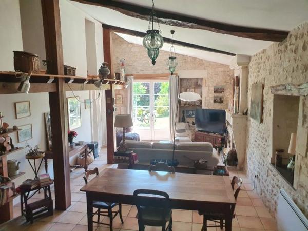 Maison charentaise Cozes 163 m²
