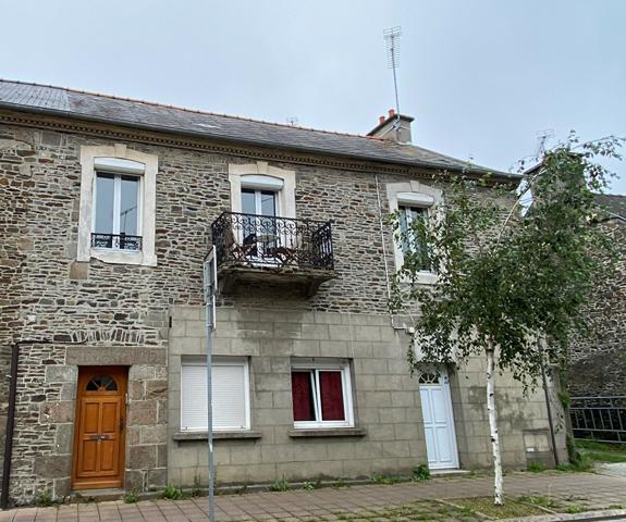 DOL DE BRETAGNE - Immeuble de rapport