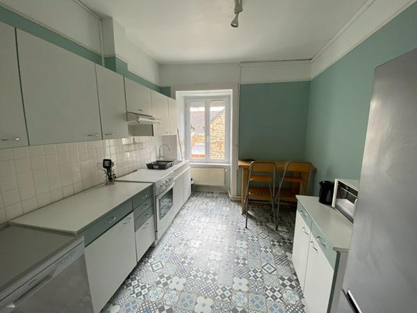 DOL DE BRETAGNE - Immeuble de rapport