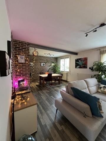 Appartement à vendre |  Carbon-Blanc |  4 pièces | 81 m²