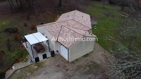 Vente Maison 4 pièces 96 m2 à Neuvic