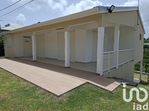 Maison 6 pièces de 130 m² à Le Gosier (97190)