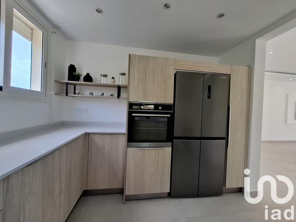 Maison 6 pièces de 130 m² à Le Gosier (97190)