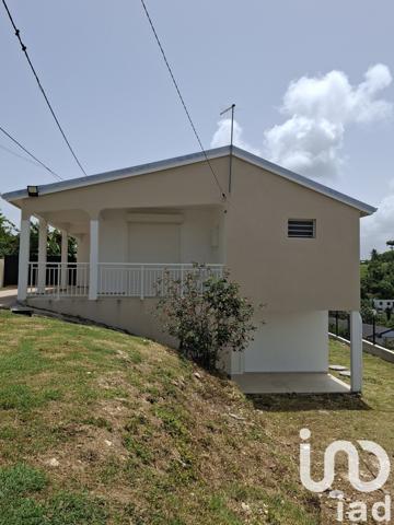 Maison 6 pièces de 130 m² à Le Gosier (97190)