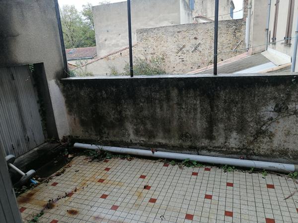 LIMOUX, ensemble immobilier.