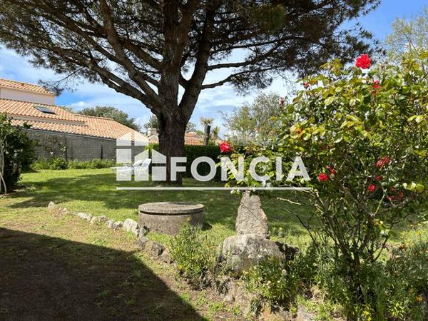 À vendre Maison 4 pièces 73.43 m² - L'épine 85740