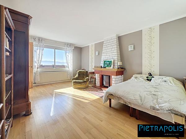 Belle propriété sur 2400 m² constructible