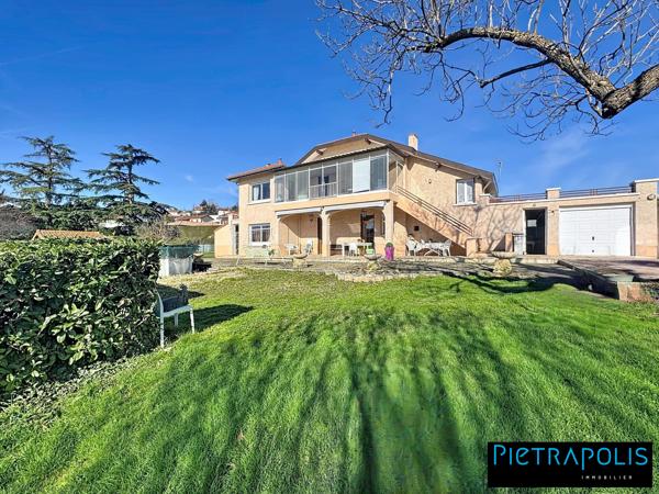 Belle propriété sur 2400 m² constructible