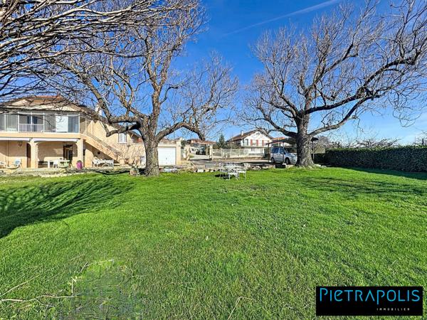 Belle propriété sur 2400 m² constructible