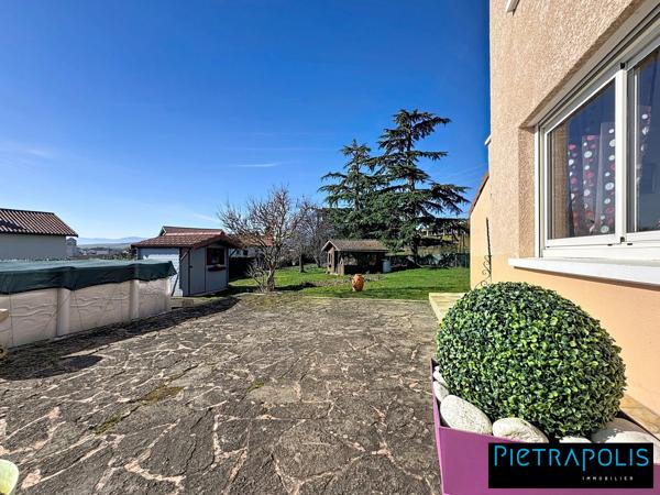 Belle propriété sur 2400 m² constructible
