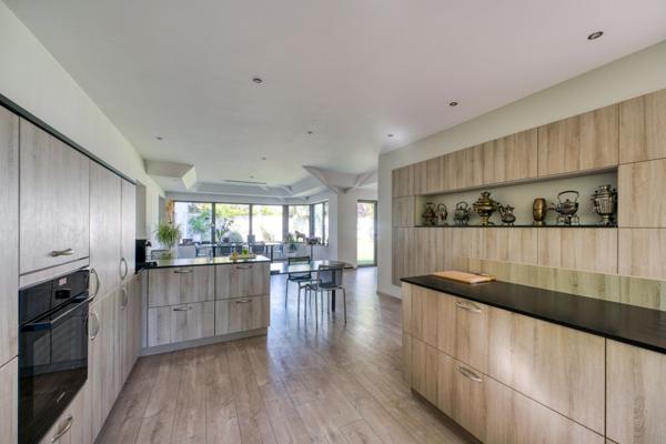 Vente Maison de luxe Lagord 8 Pièces 338 m²