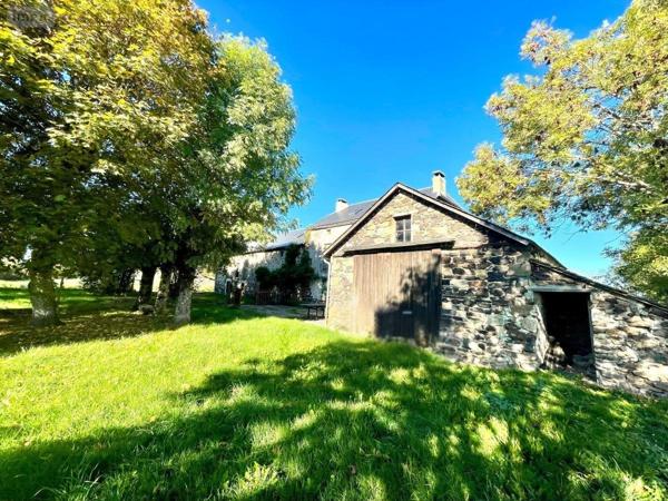 Maison à vendre à Val-d'Arcomie dans le Cantal (15320), ref : 48032-196