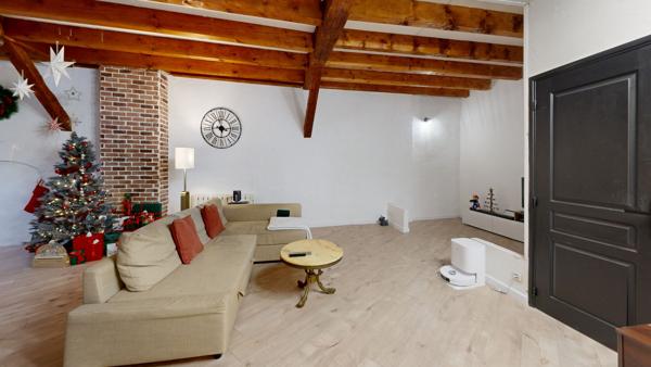 Proche Narbonne à 10 min, Appartement type loft 129m²