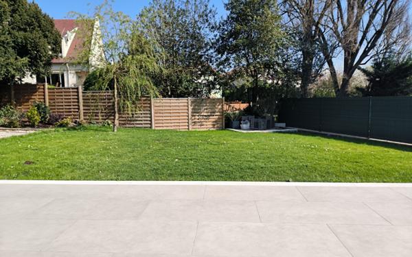 Maison à vendre    9 pièces •  Soisy-sur-Seine