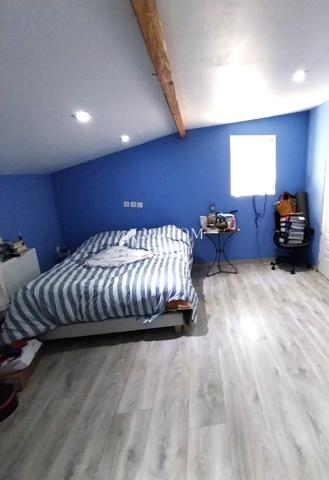 Maison 8 pièce(s) 5 chambre(s) 145 m²