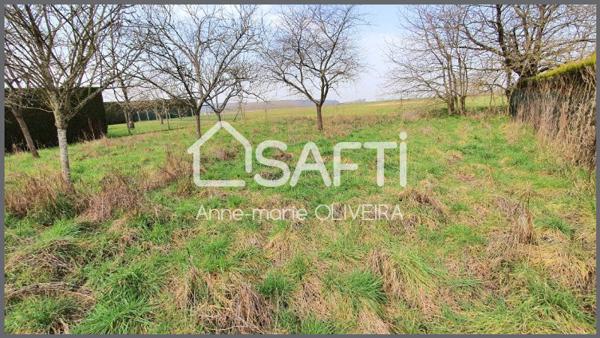 Terrain à bâtir de 2627m2 + dépendance au calme avec belle vue