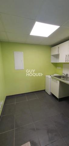 Coeur quartier Minimes - local à vendre