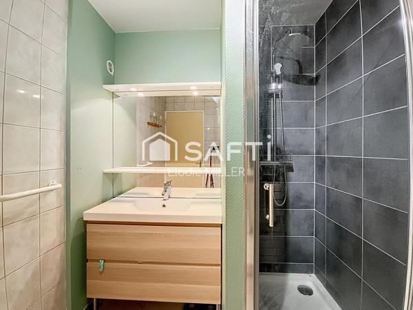 Grand T4 familial de 90 m² avec balcon et stationnement
