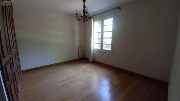 Achat - Maison Vic-sur-Cère 15800 127 m 2 1124 m 2
