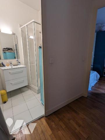 IMMEUBLE DE RAPPORT METRO GARIBALDI