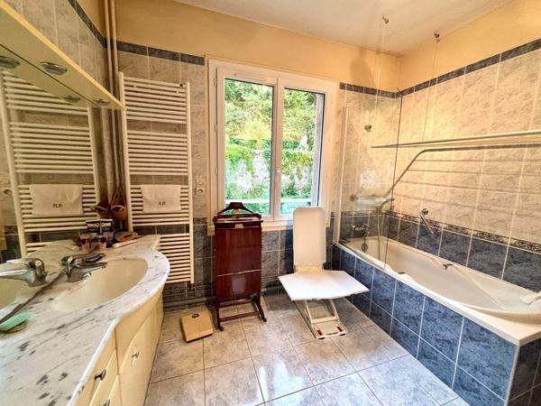 Vente Appartement de luxe Tours 7 Pièces 166 m²