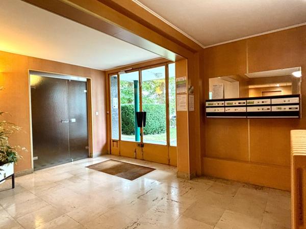 Vente Appartement de luxe Tours 7 Pièces 166 m²