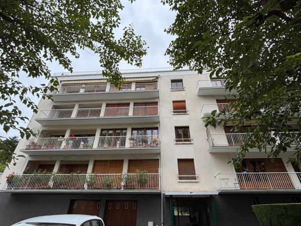 Vente Appartement de luxe Tours 7 Pièces 166 m²