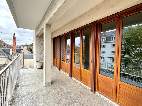 Vente Appartement de luxe Tours 7 Pièces 166 m²