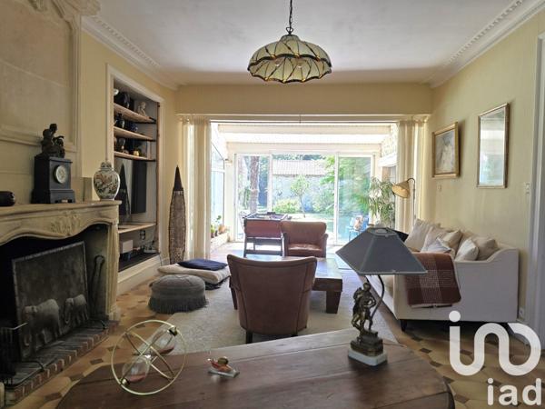 Demeure 12 pièces de 300 m² à Aigre (16140)