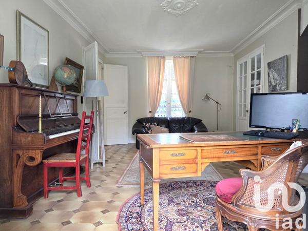 Demeure 12 pièces de 300 m² à Aigre (16140)