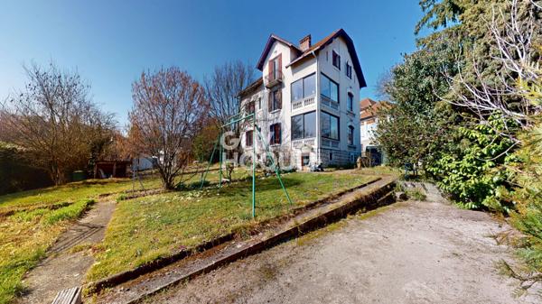 Appartement T2 de 27 m² avec cave et jardin