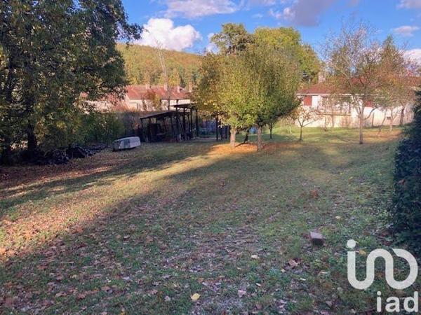 Maison de village 4 pièces de 89 m² à Ville-sous-la-Ferté (10310)