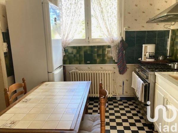 Maison de village 4 pièces de 89 m² à Ville-sous-la-Ferté (10310)