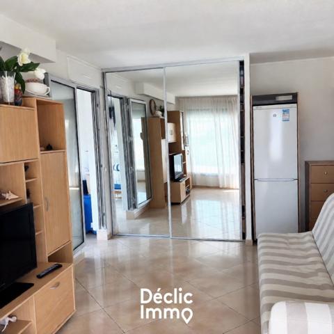 Vente appartement Le grau du roi, 34m² 2 pièces 214 000€ avec terrasse
