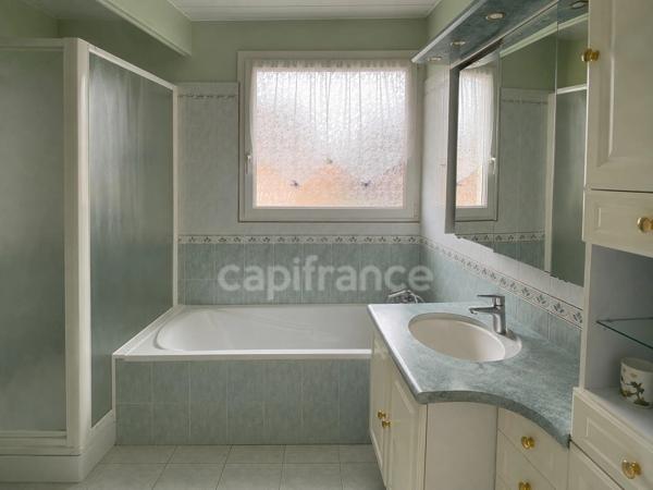 Ensemble immobilier à vendre à ALLICHAMPS (52)