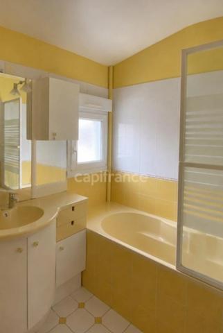 Ensemble immobilier à vendre à ALLICHAMPS (52)