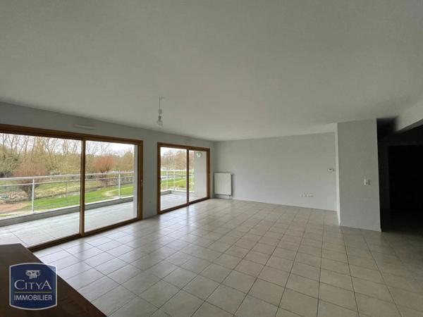 Appartement à louer 4 pièces 131m² Anzin-Saint-Aubin (62223)