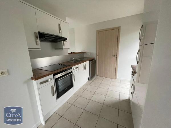 Appartement à louer 4 pièces 131m² Anzin-Saint-Aubin (62223)
