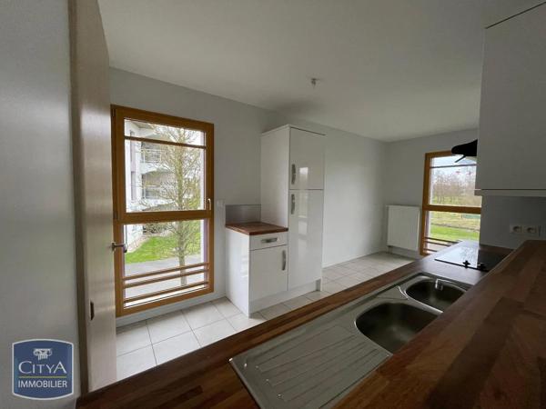 Appartement à louer 4 pièces 131m² Anzin-Saint-Aubin (62223)