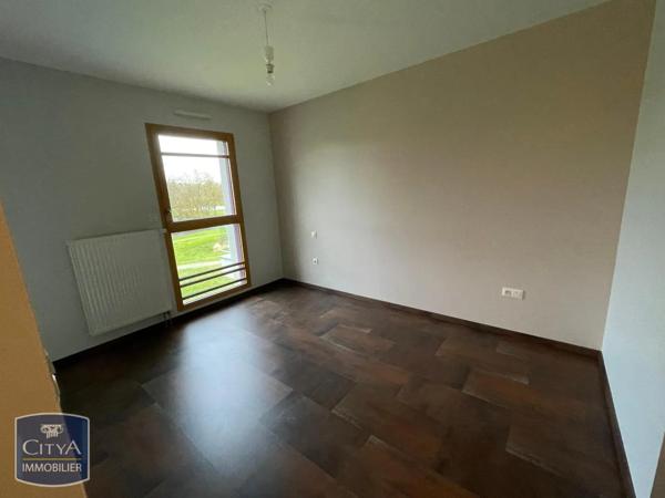 Appartement à louer 4 pièces 131m² Anzin-Saint-Aubin (62223)