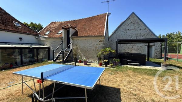 Maison à vendre  5 pièces - 190 m 2   SEZANNE  - 51