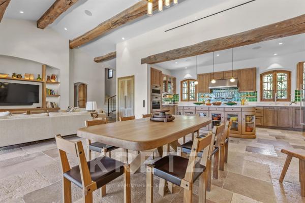 Saint-Tropez, Magnifique maison proche du centre-ville.