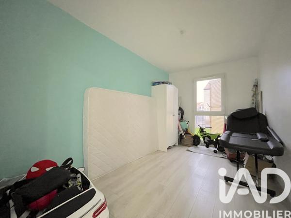 Location appartement 3 pièces 61 m² Melun