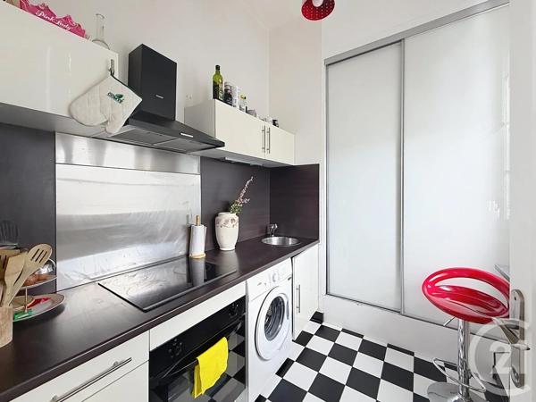 Appartement F2 à vendre  2 pièces - 56,65 m 2   TROYES  - 10